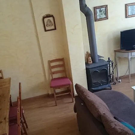Casa Los Avellanos - * Escarrilla