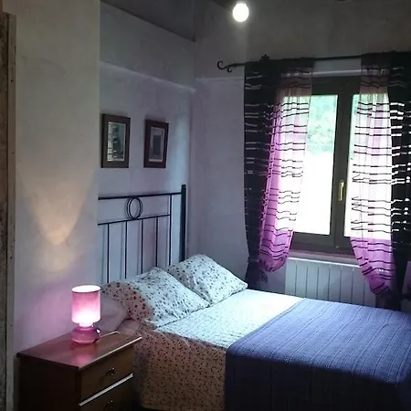 Casa Los Avellanos - *